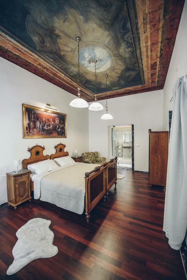 Feel Ljubljana Centre Apartment ภายนอก รูปภาพ